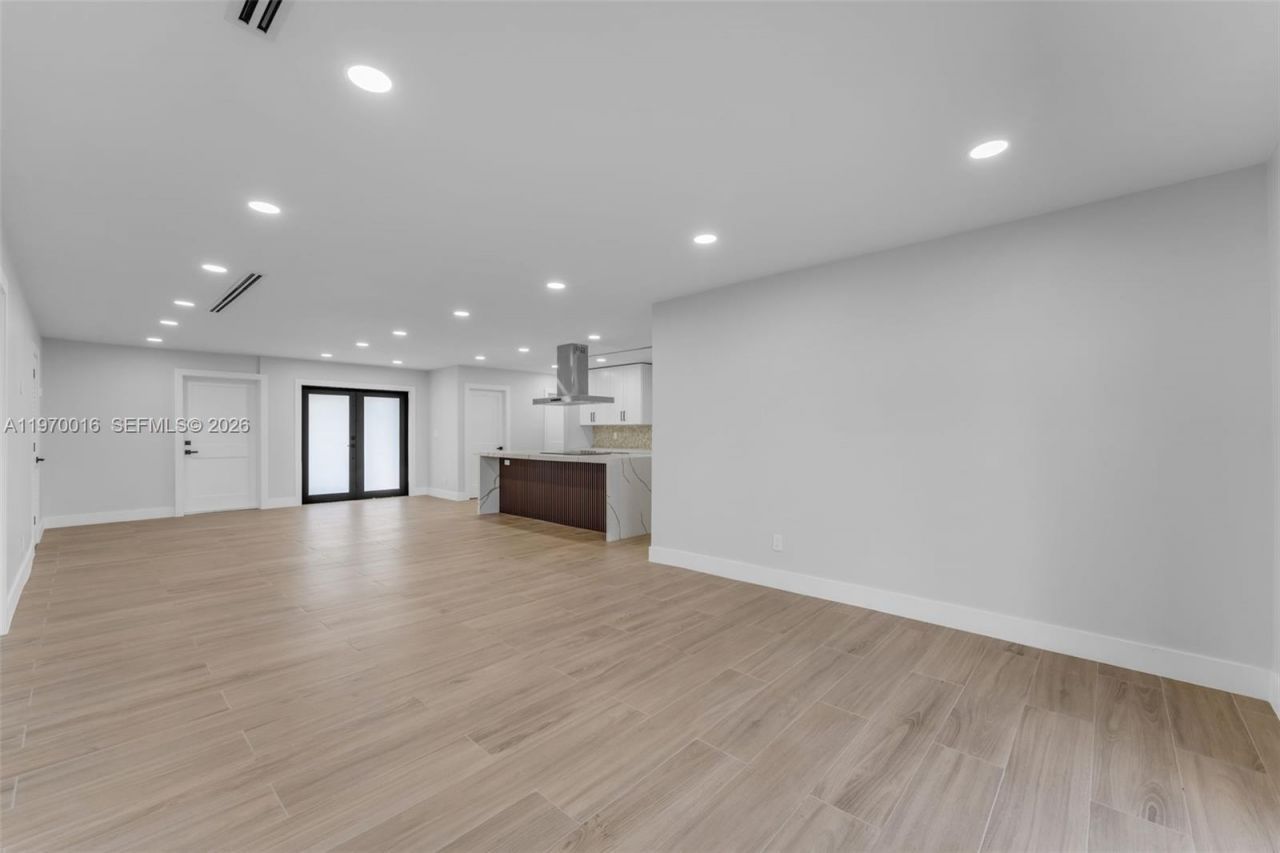 9381 SW 62nd St, Miami, FL 33173 Photo