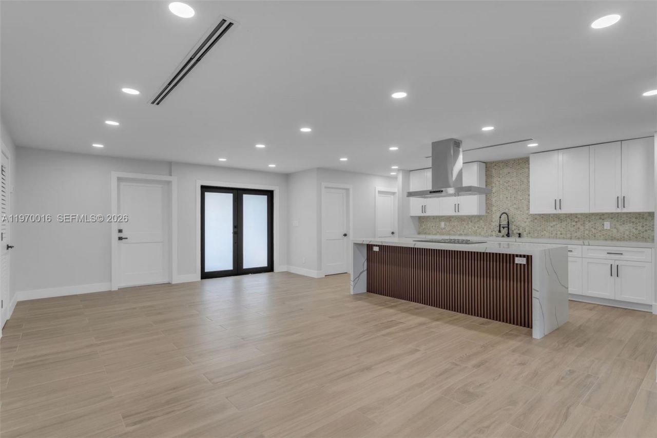 9381 SW 62nd St, Miami, FL 33173 Photo