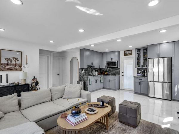 2020 NW 83rd Ter , Miami, FL 33147