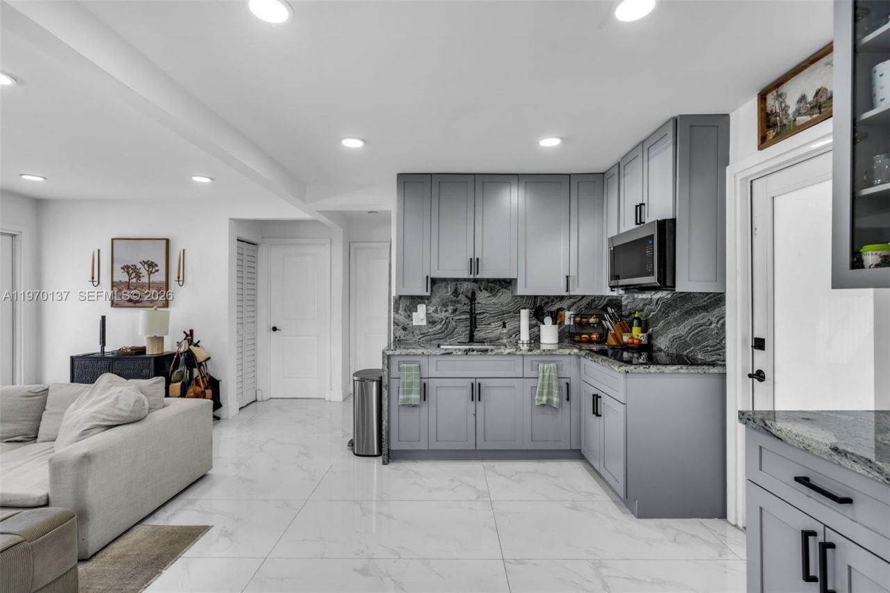 2020 NW 83rd Ter , Miami, FL 33147 Photo