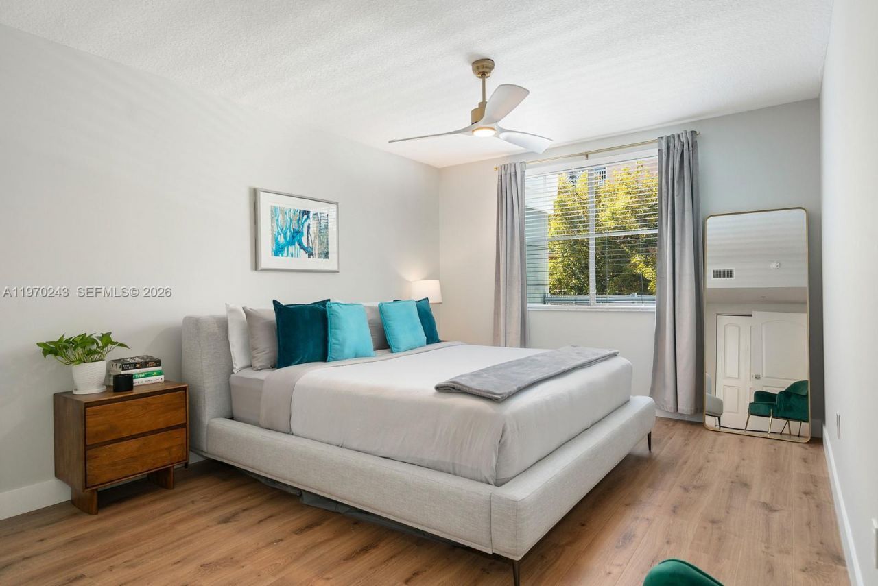 110 Washington Ave , Unit 1316, Miami Beach, FL 33139 Photo