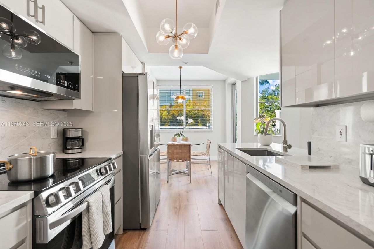 110 Washington Ave , Unit 1316, Miami Beach, FL 33139 Photo