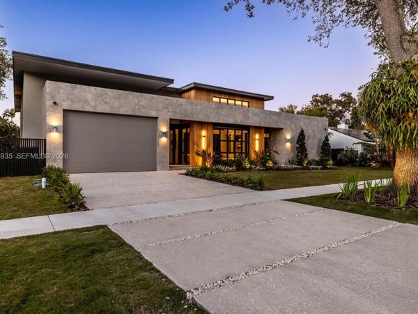 549 NE 95th St, Miami Shores, FL 33138