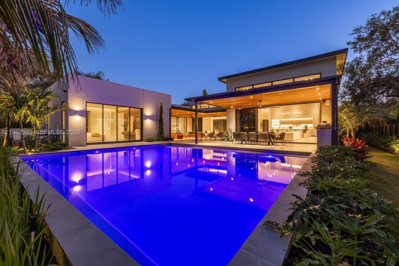 549 NE 95th St, Miami Shores, FL 33138 Photo