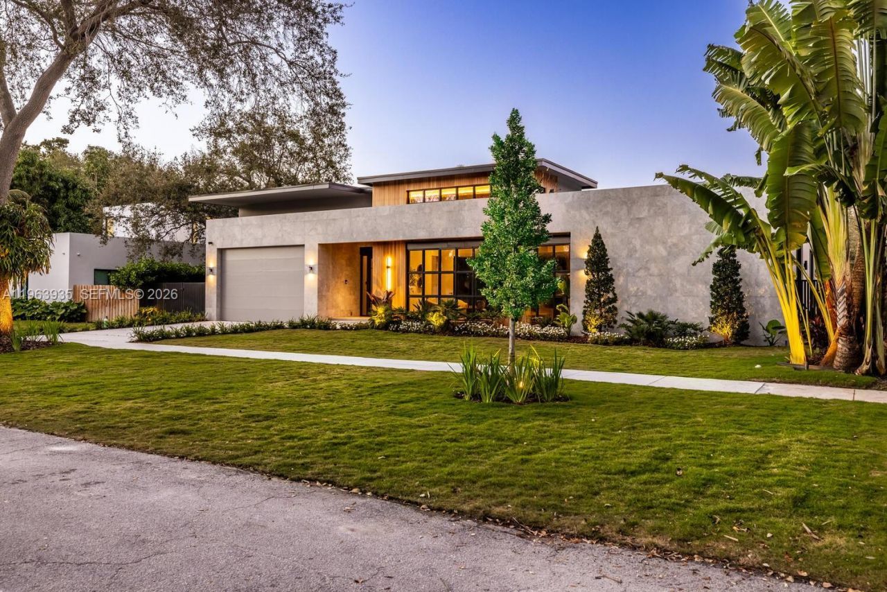 549 NE 95th St, Miami Shores, FL 33138 Photo