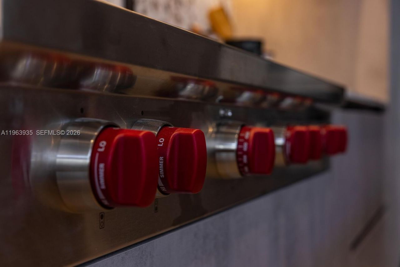 549 NE 95th St, Miami Shores, FL 33138 Photo