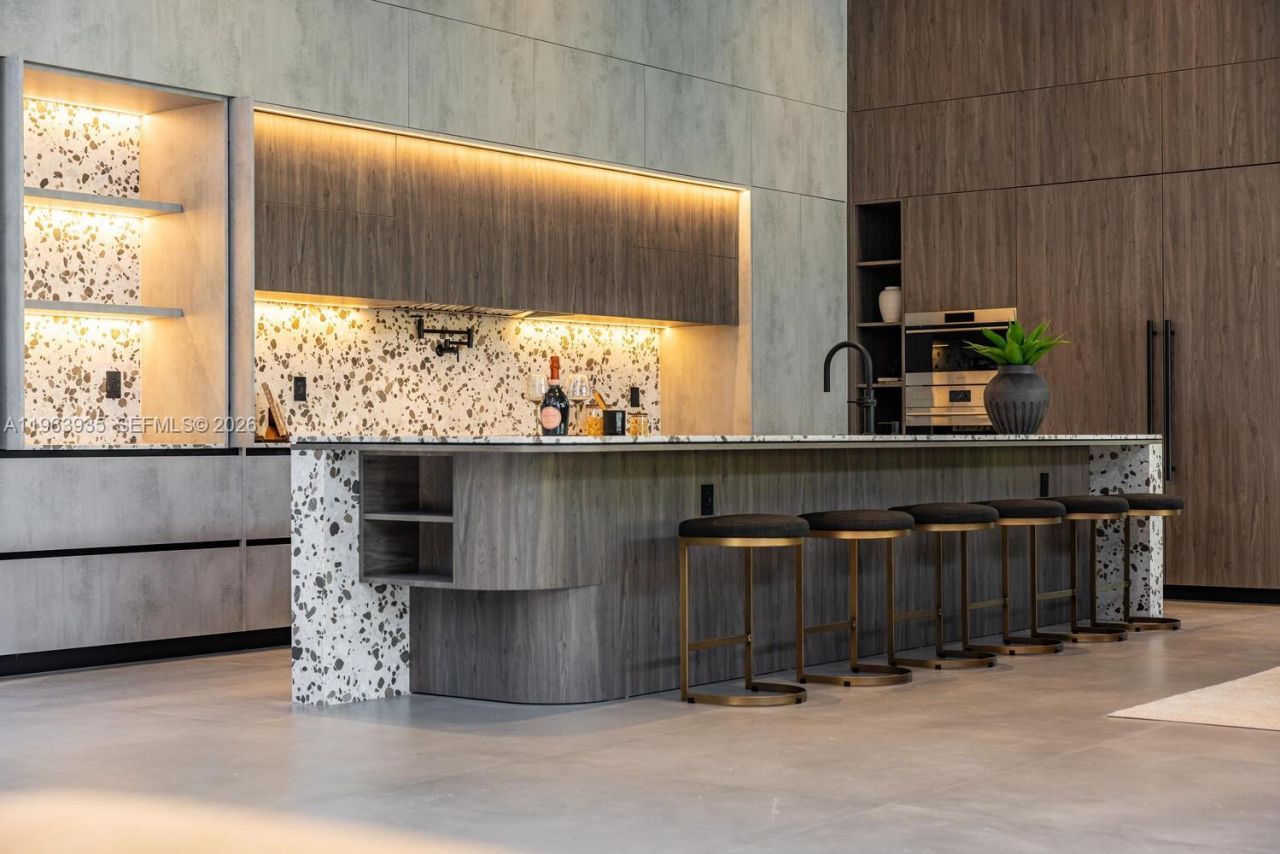 549 NE 95th St, Miami Shores, FL 33138 Photo