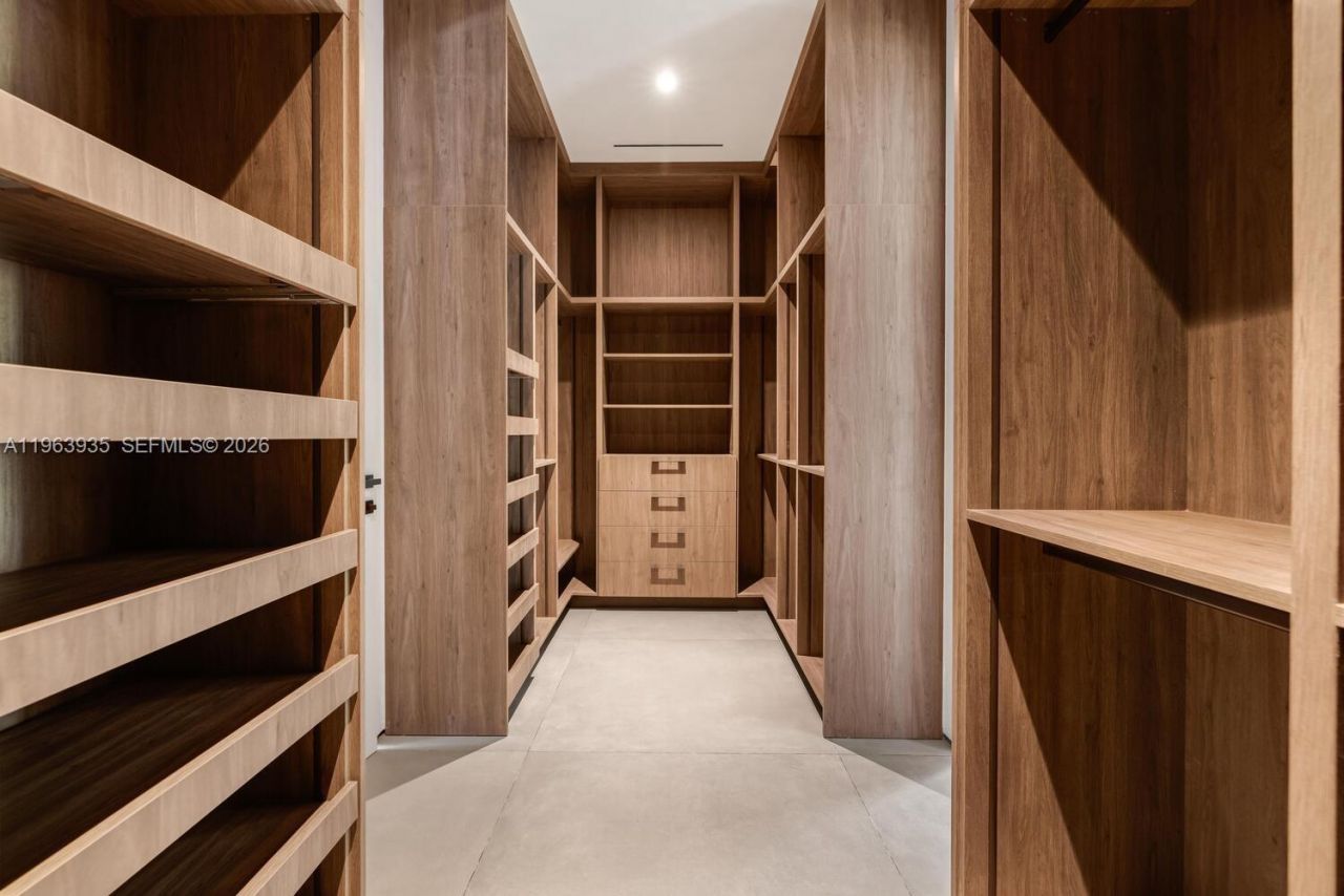 549 NE 95th St, Miami Shores, FL 33138 Photo