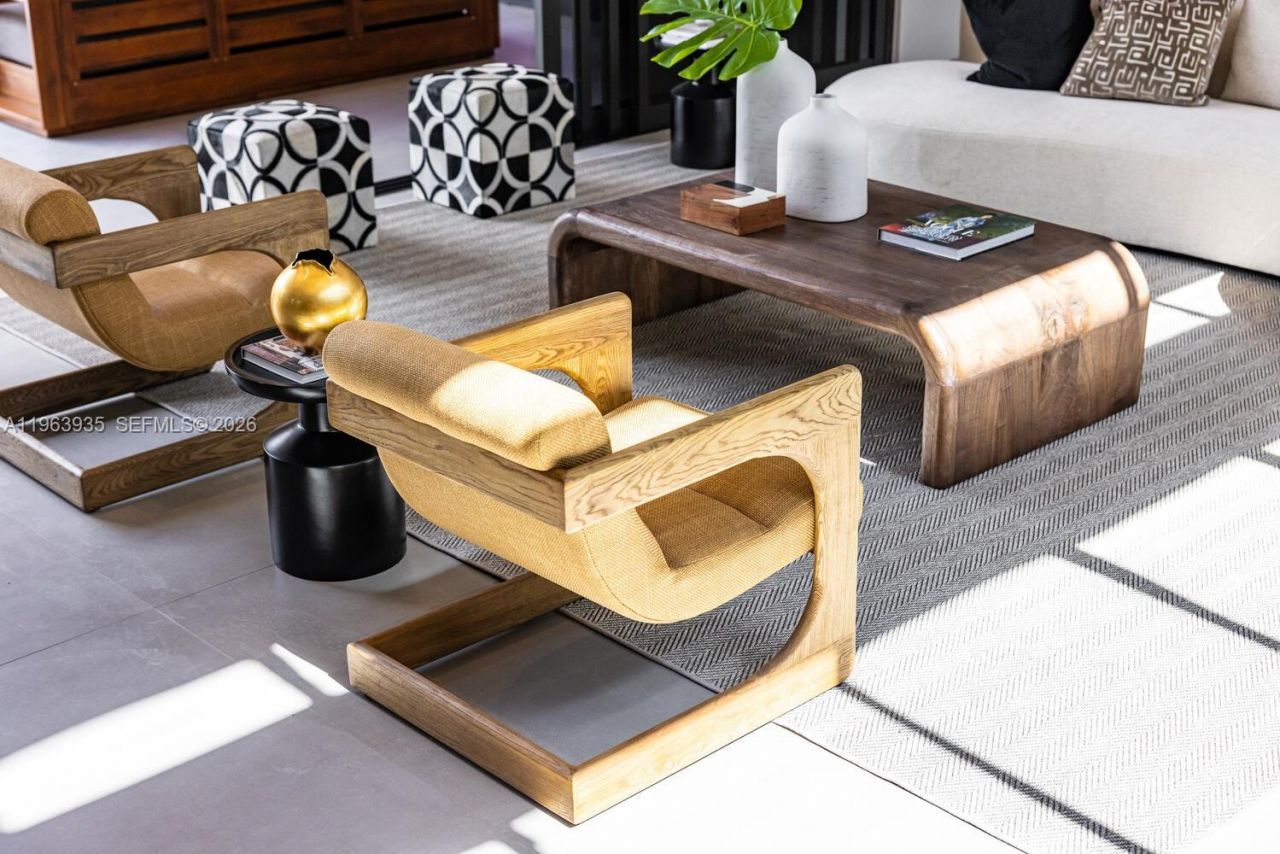 549 NE 95th St, Miami Shores, FL 33138 Photo