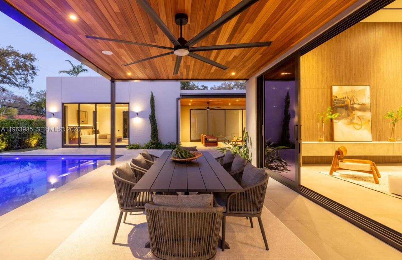 549 NE 95th St, Miami Shores, FL 33138 Photo