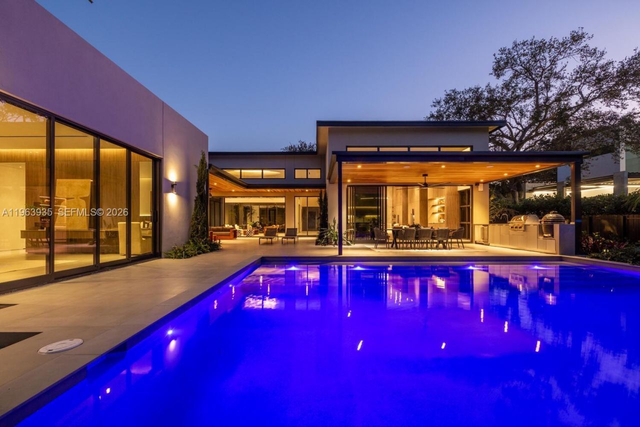 549 NE 95th St, Miami Shores, FL 33138 Photo