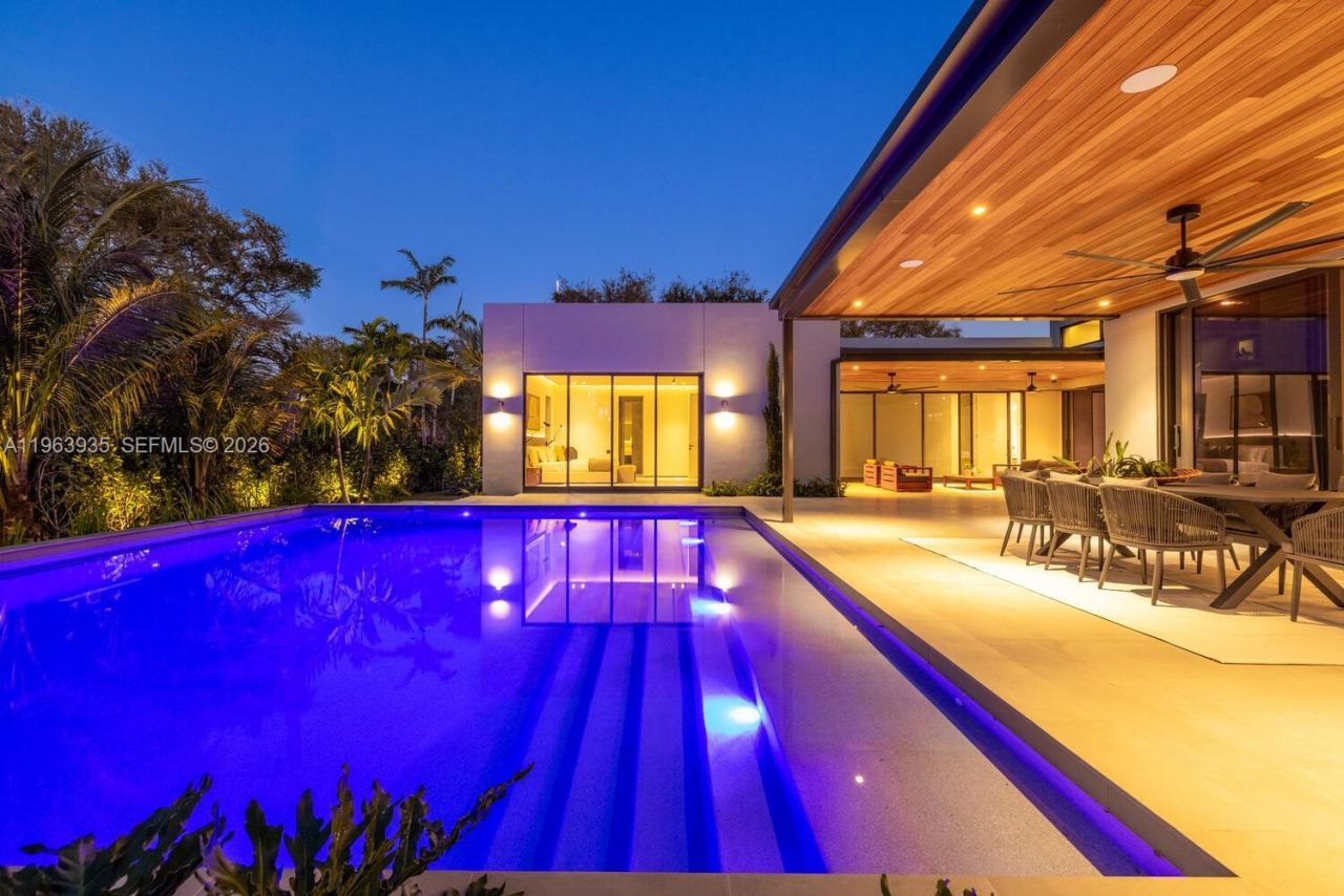 549 NE 95th St, Miami Shores, FL 33138 Photo