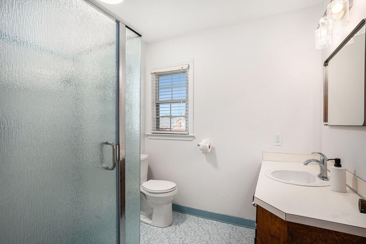 2923 Sugarbush Way Photo 22