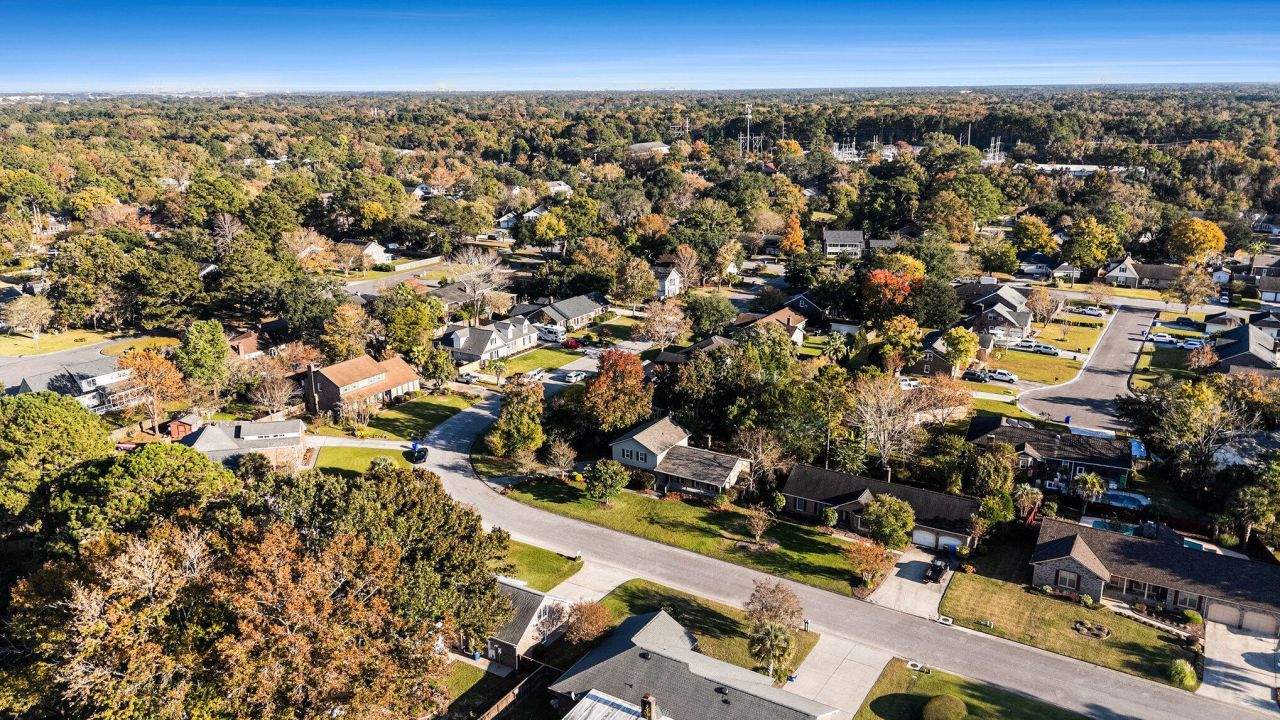 2923 Sugarbush Way Photo 38