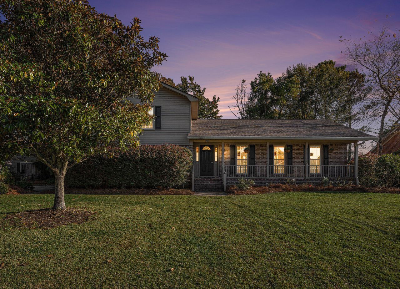 2923 Sugarbush Way Photo 4