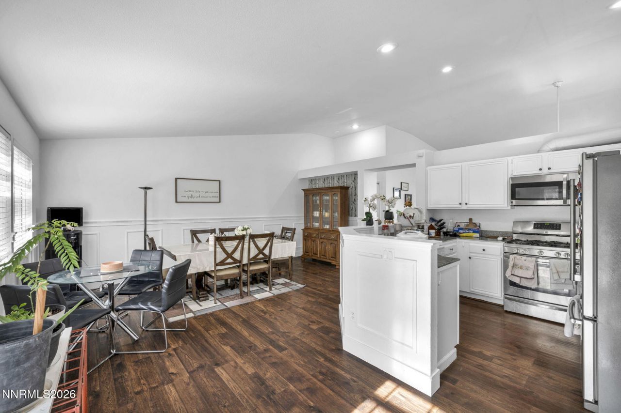 8000 Monterey Shores Drive, Reno, NV 89506 Photo