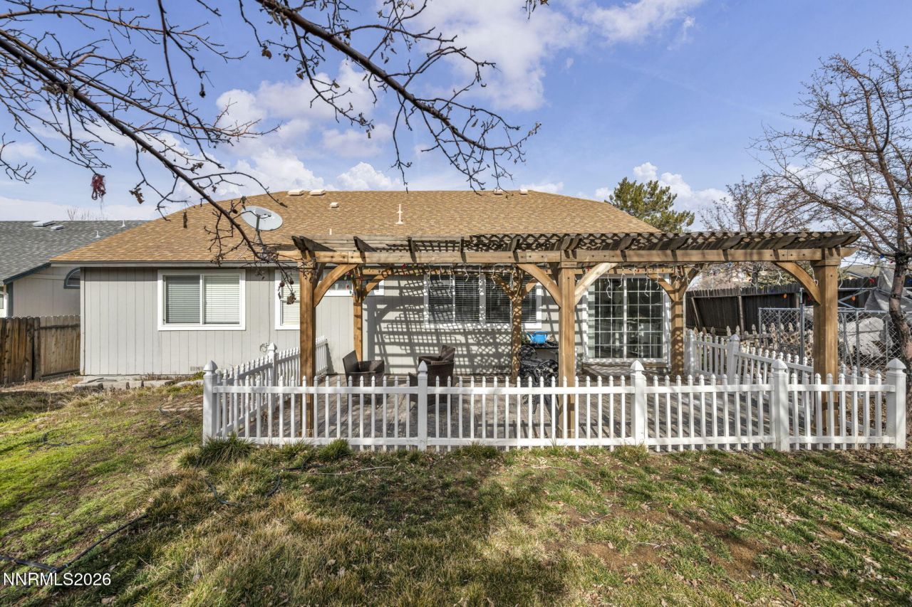 8000 Monterey Shores Drive, Reno, NV 89506 Photo