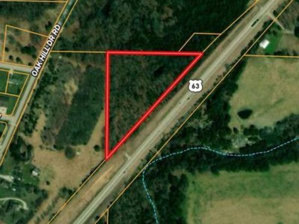 000 Hwy 63, Houston, MO 65483