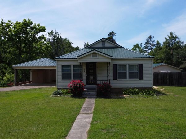 703 S Lake St., Booneville, MS 38829