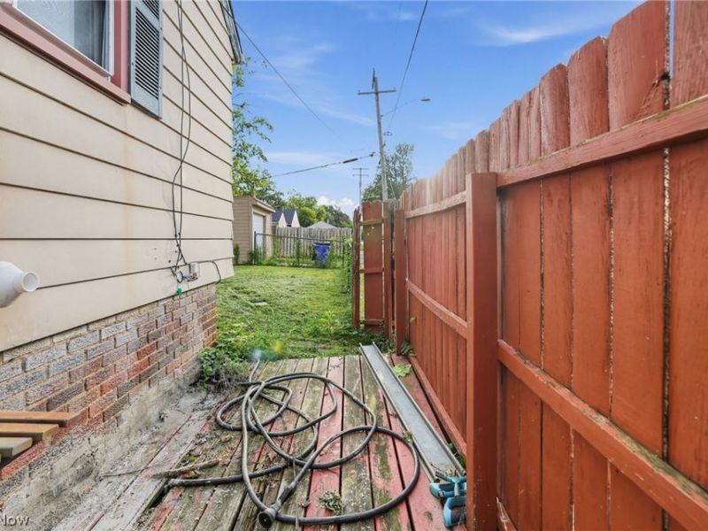 4541 W 174th Street, Cleveland, OH 44135 Photo 10