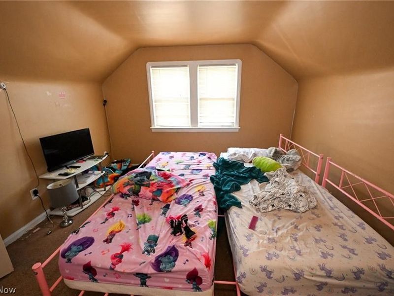 4541 W 174th Street, Cleveland, OH 44135 Photo 9