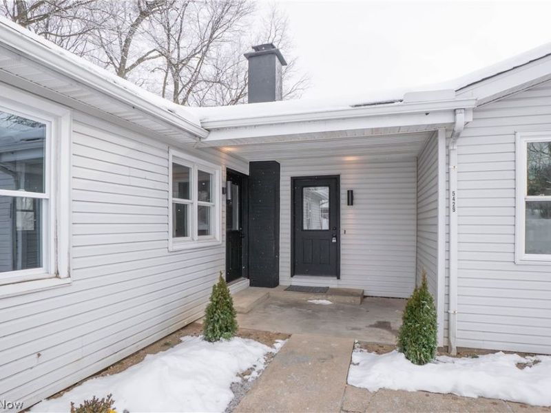 5429 Grove Road, Clinton, OH 44216 Photo 2