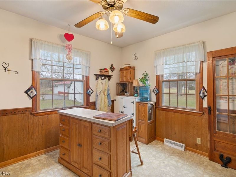 635 Industry Road, Atwater, OH 44201 Photo 9