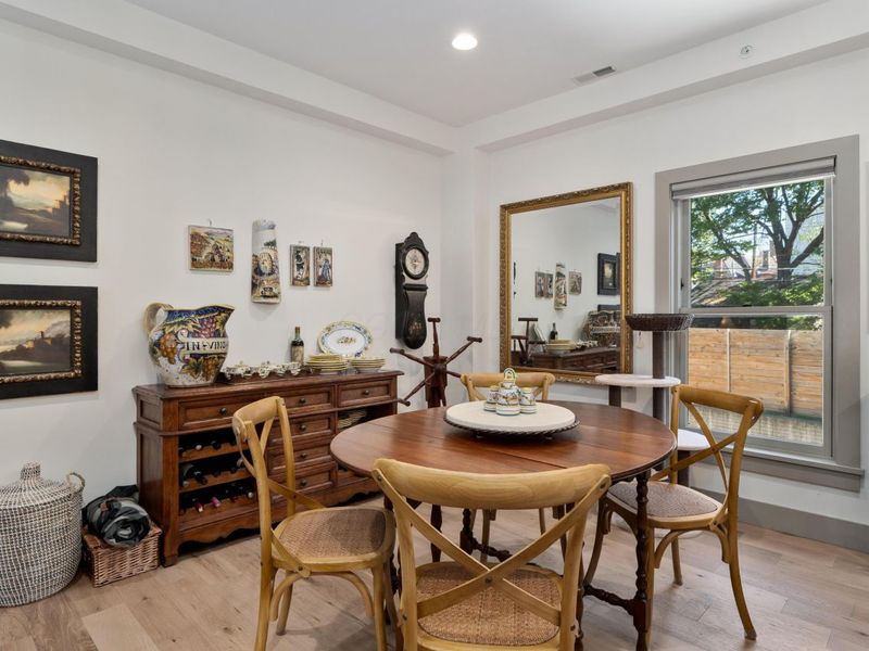 792 Highland Street, Columbus, OH 43215 Photo 10