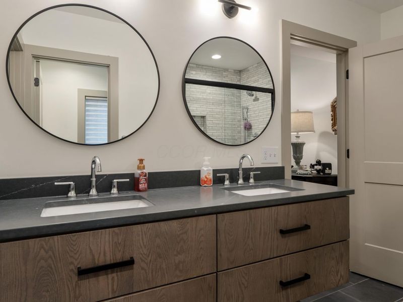 792 Highland Street, Columbus, OH 43215 Photo 22