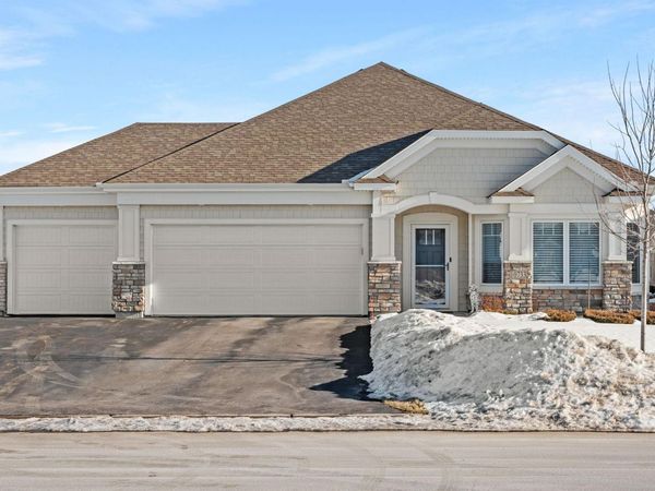 10733 28th Street NE, Saint Michael, MN 55376