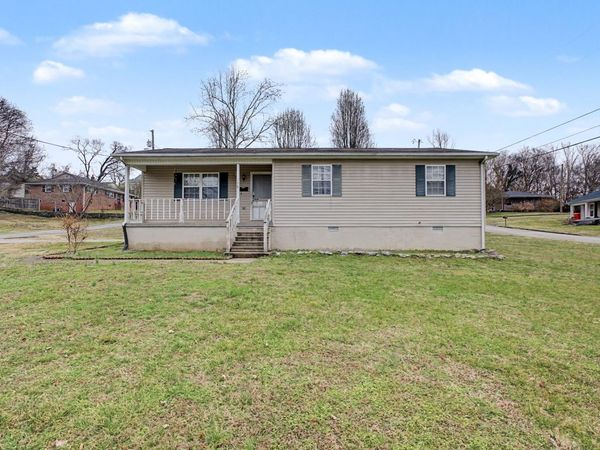 178 Spring St, Carthage, TN 37030