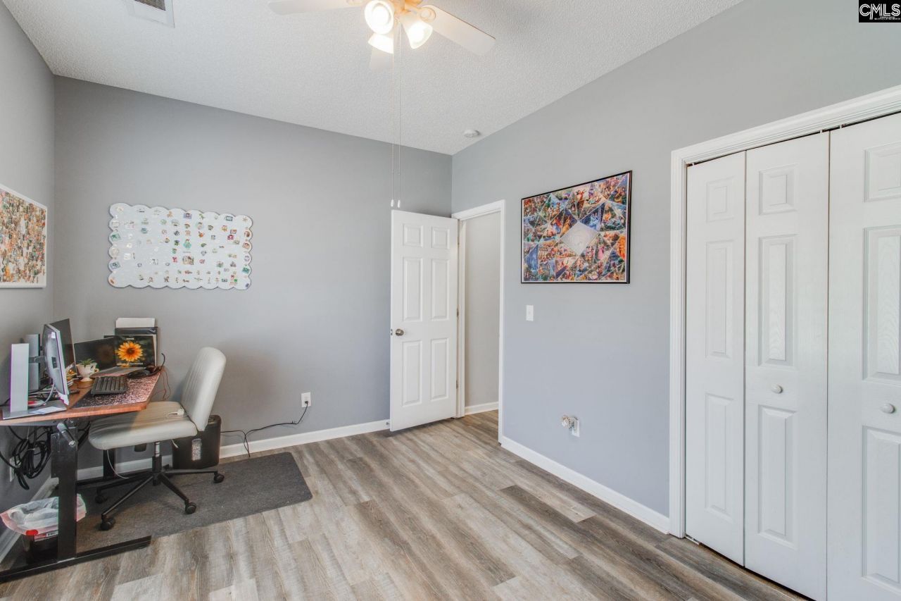 137 Oldtown Drive Photo 28