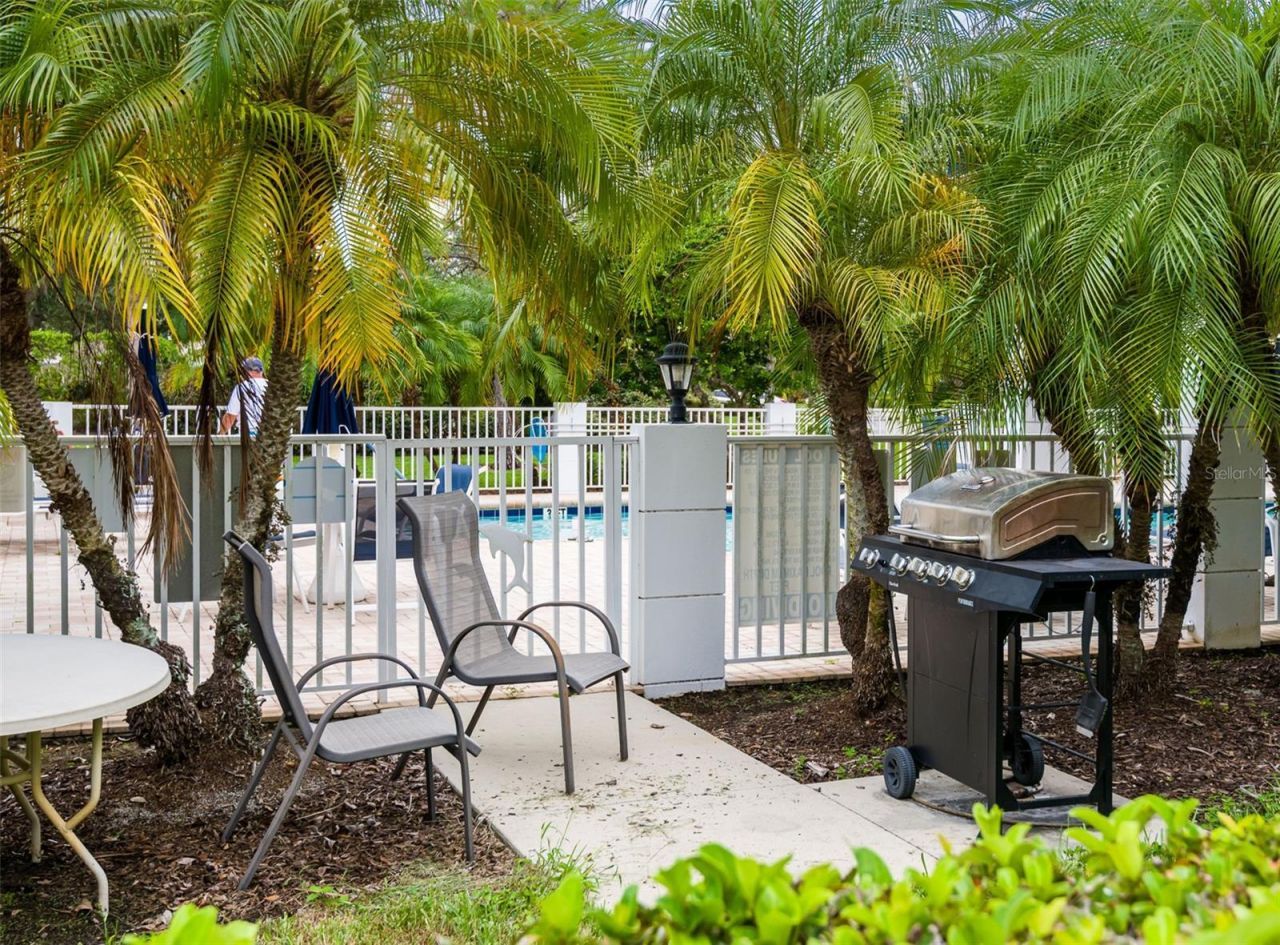 815 Montrose Drive, Unit 203, Venice, FL 34293 Photo