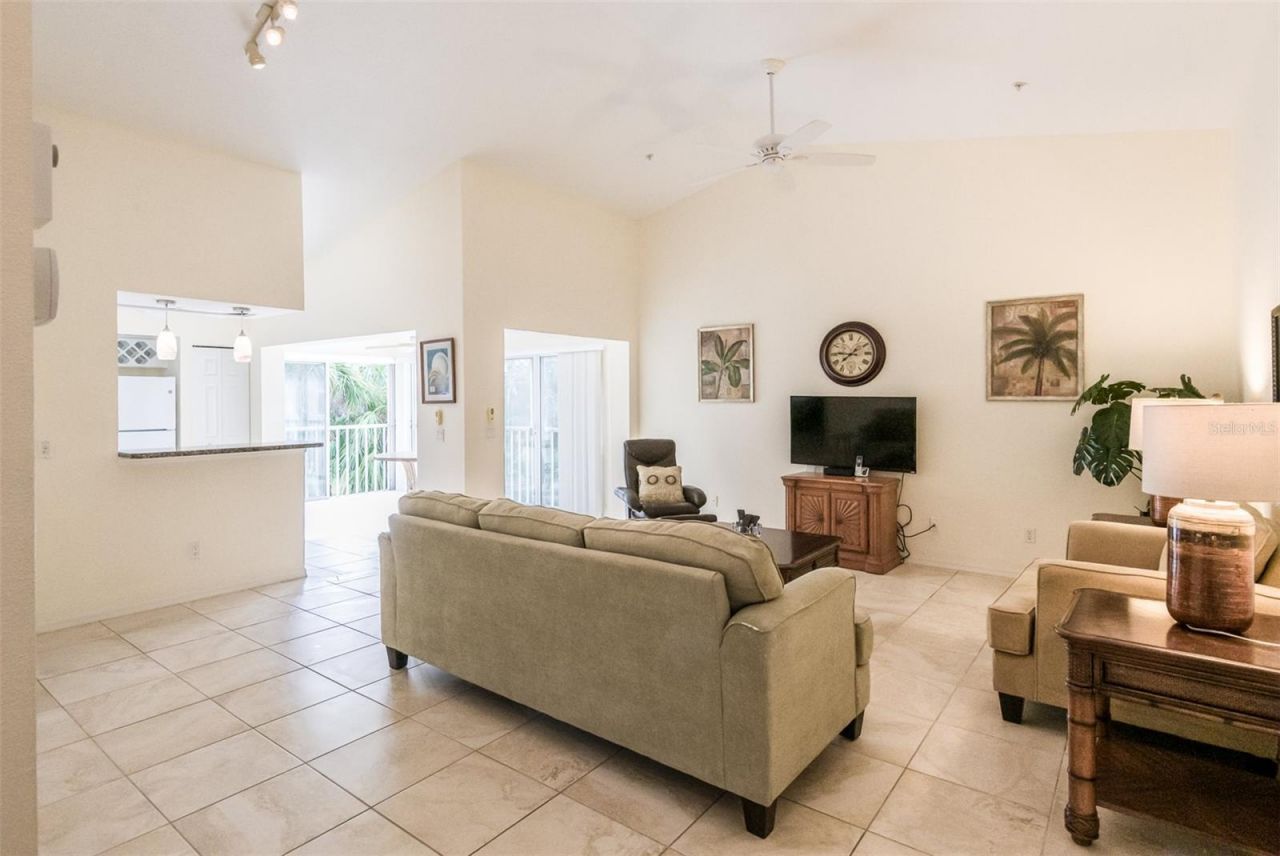 815 Montrose Drive, Unit 203, Venice, FL 34293 Photo