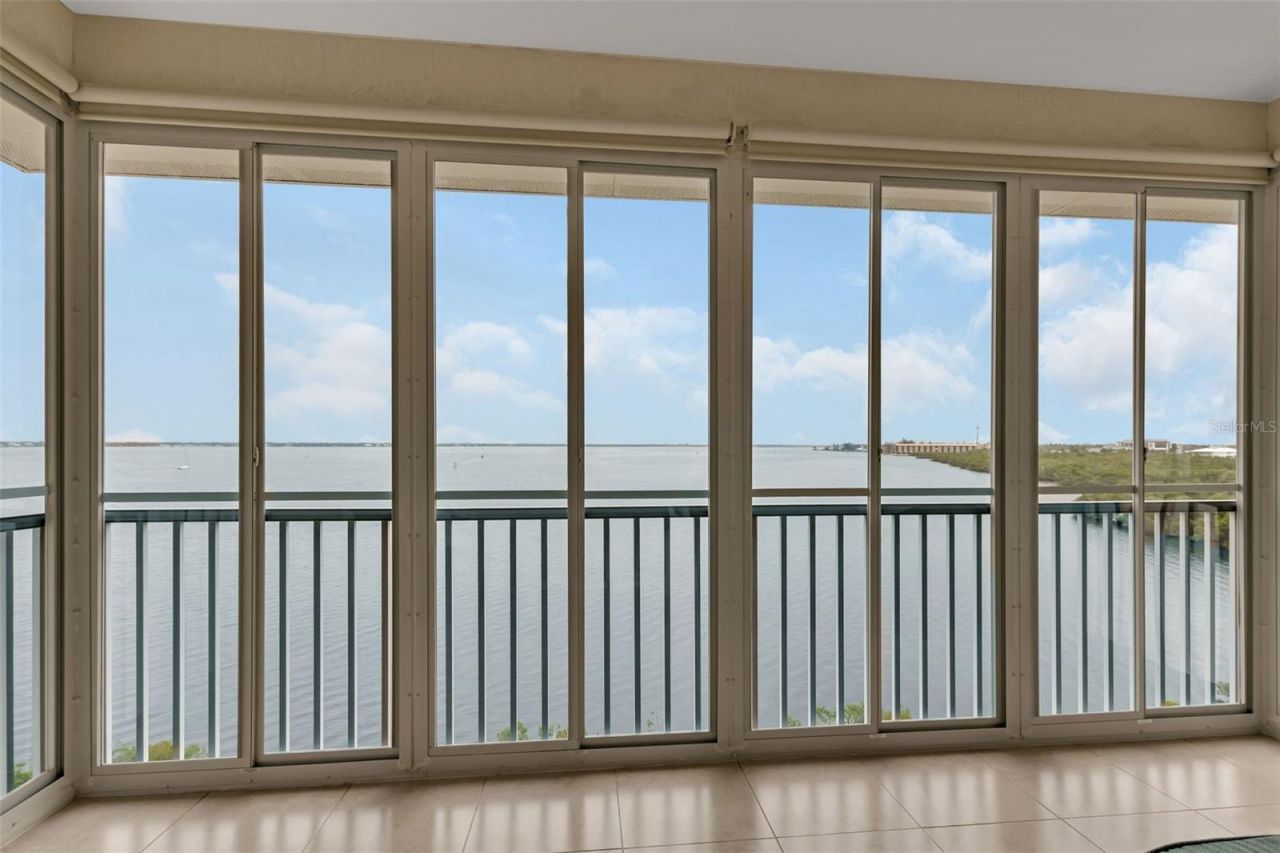 200 Harbor Walk Drive, Unit 352, Punta Gorda, FL 33950 Photo