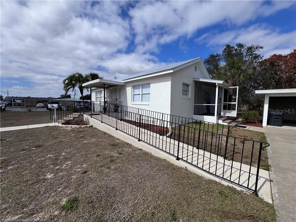 930 W Main Street, Avon Park, FL 33825 Photo