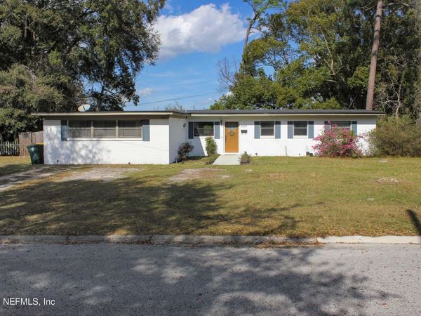 3637 PIZARRO Road, Jacksonville, FL 32217