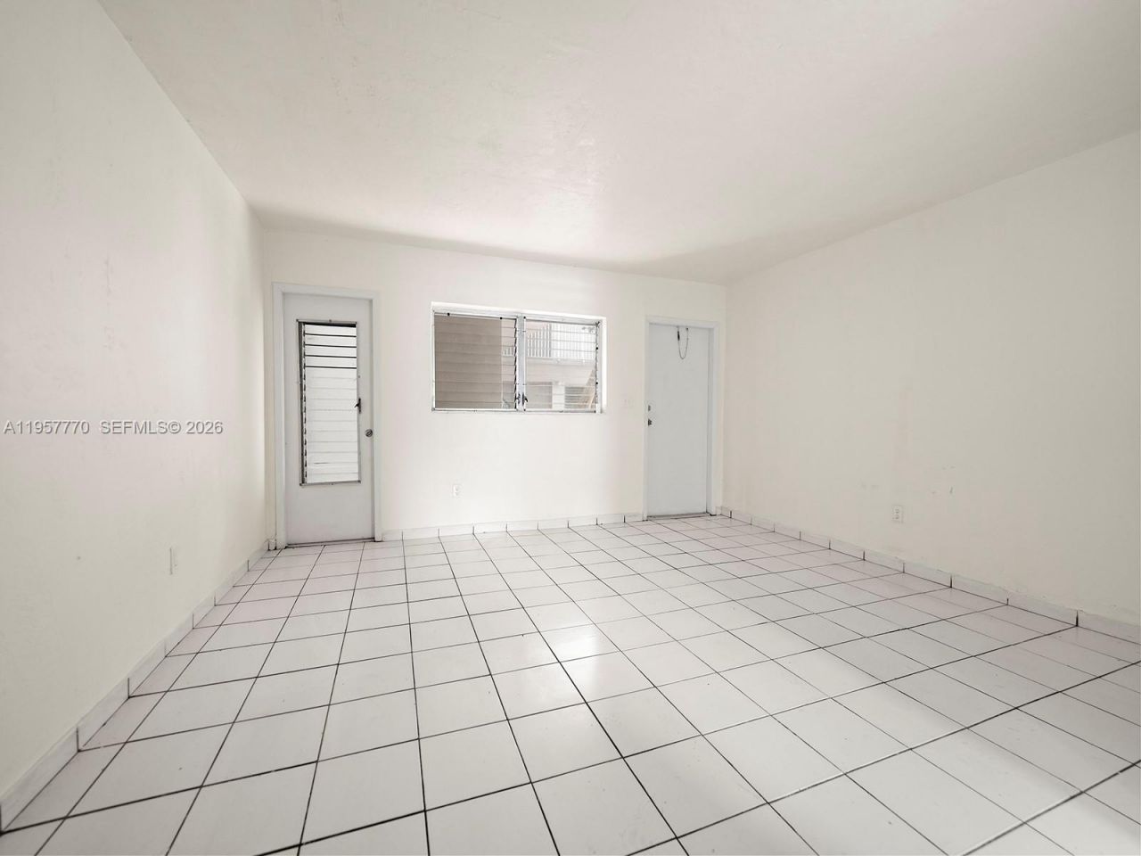 6801 N Kendall Dr , Pinecrest, FL 33156 Photo