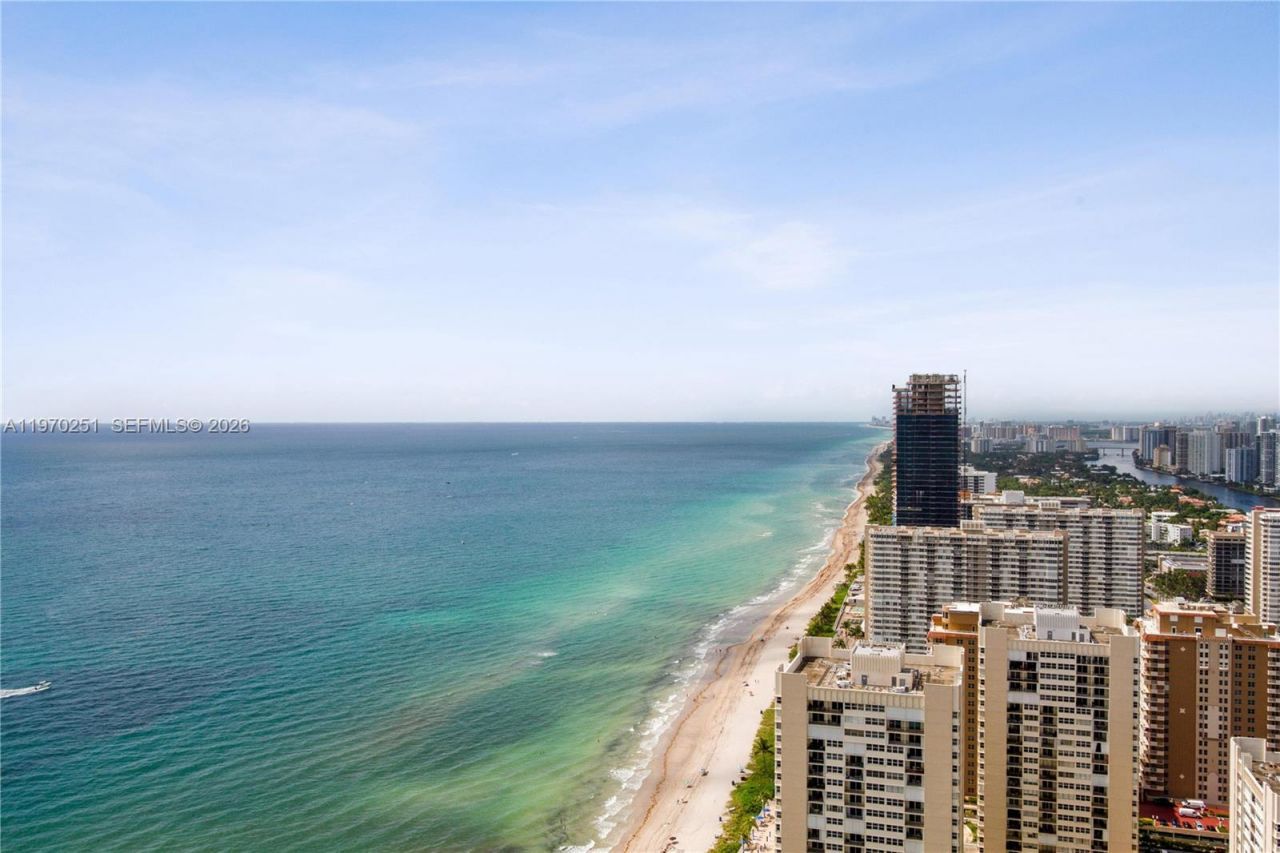 1830 S Ocean Dr, Unit 4204, Hallandale Beach, FL 33009 Photo