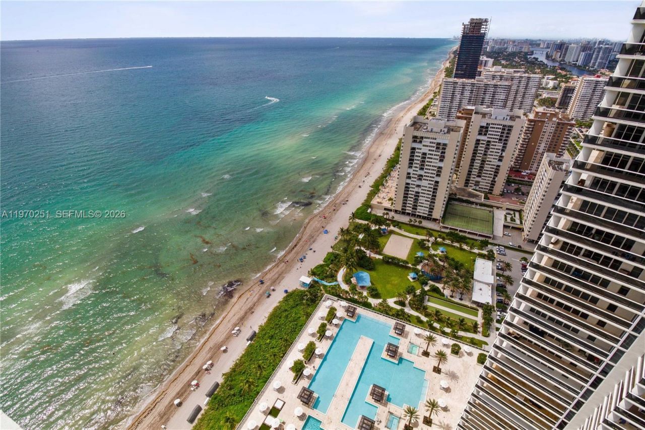 1830 S Ocean Dr, Unit 4204, Hallandale Beach, FL 33009 Photo