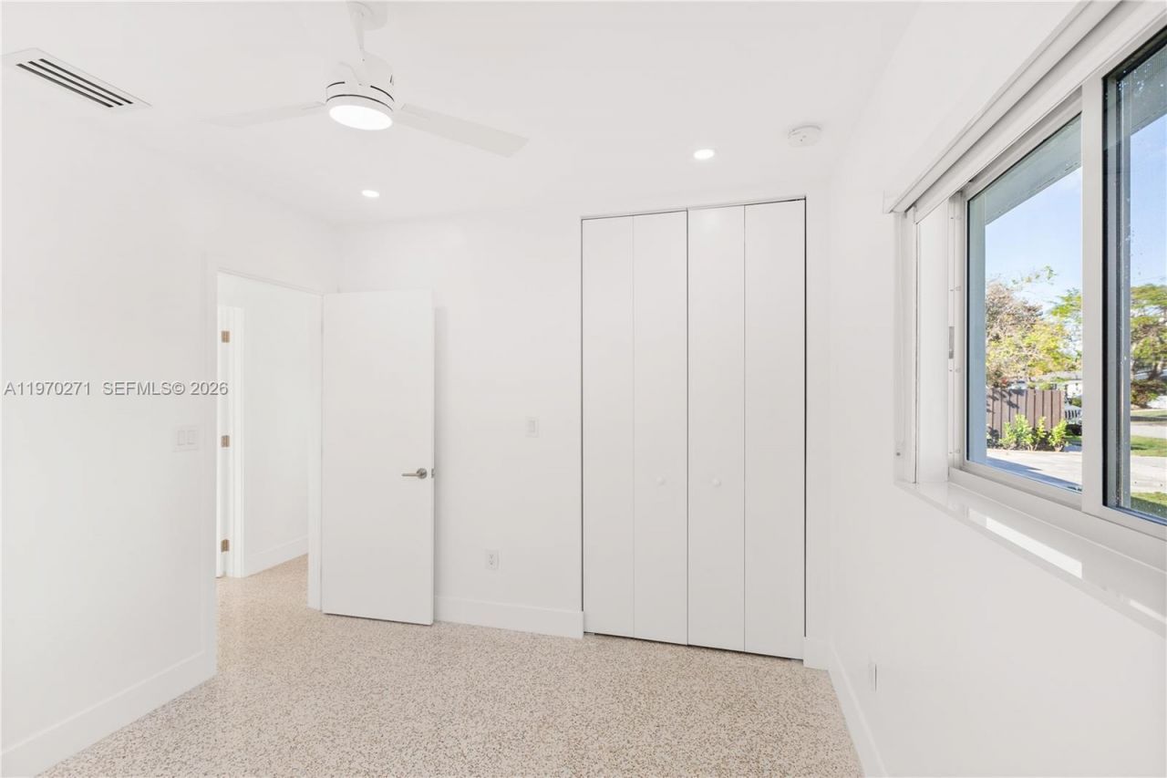 6030 SW 109th Ct, Miami, FL 33173 Photo