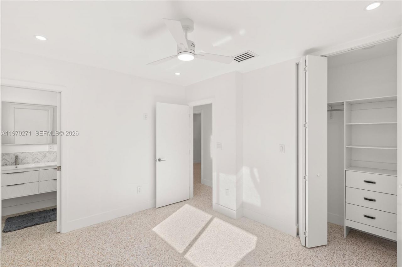 6030 SW 109th Ct, Miami, FL 33173 Photo