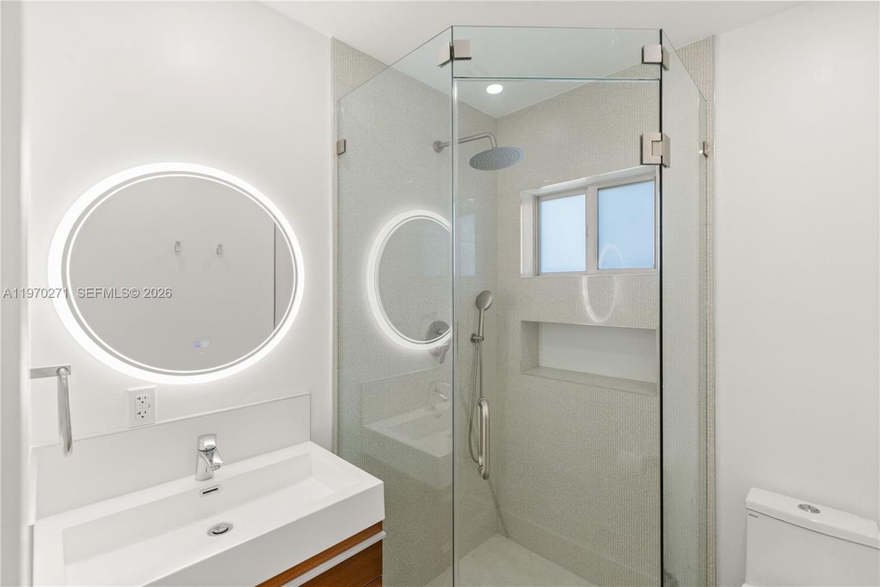 6030 SW 109th Ct, Miami, FL 33173 Photo