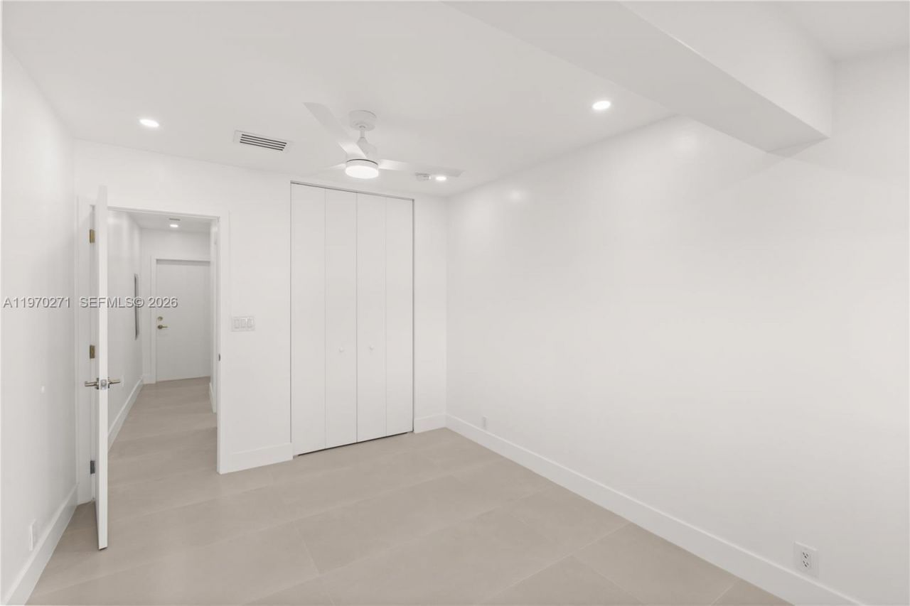 6030 SW 109th Ct, Miami, FL 33173 Photo