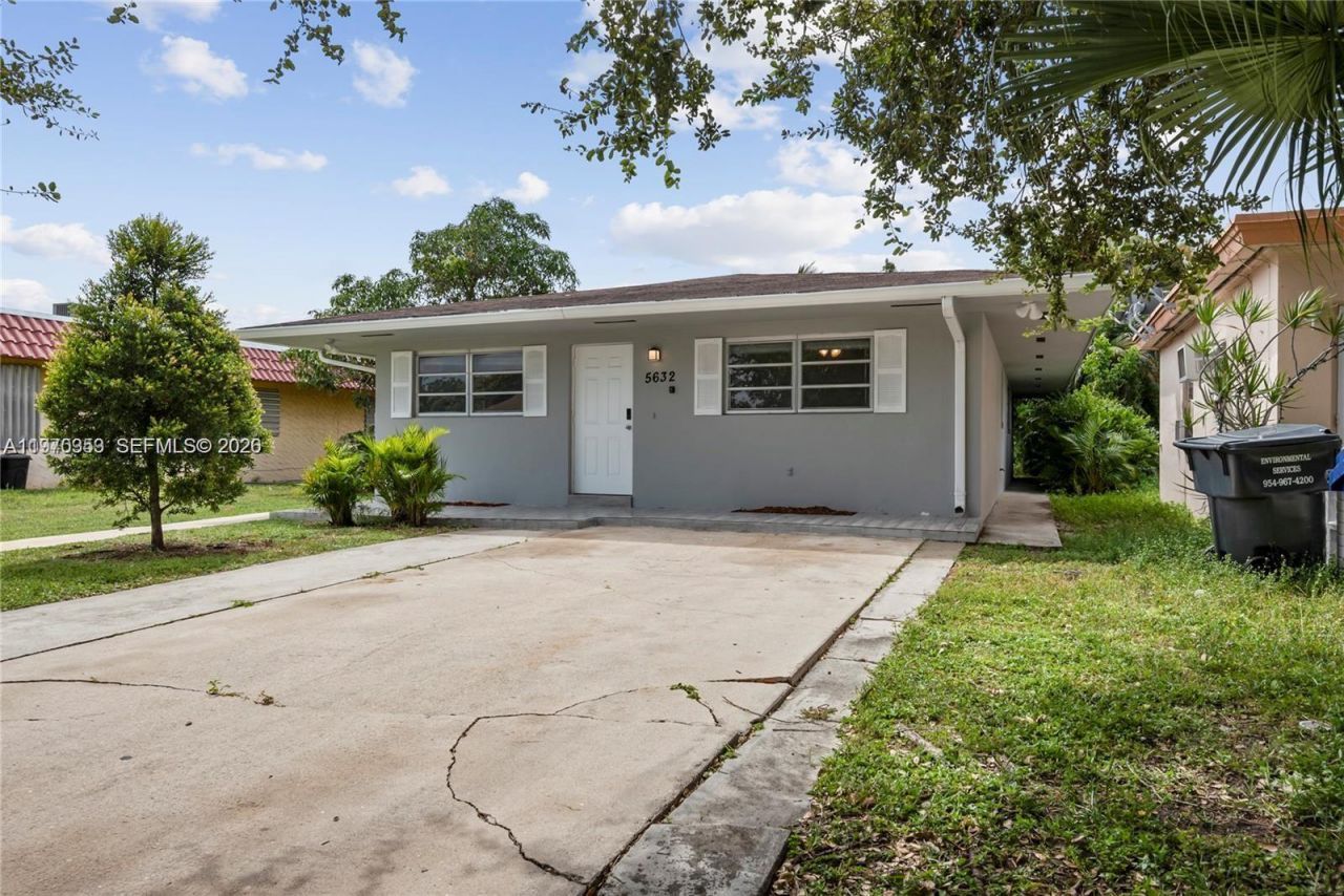 5632 Hayes St, Hollywood, FL 33021 Photo