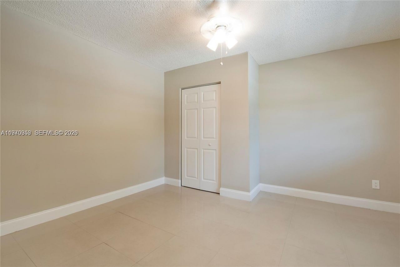 5632 Hayes St, Hollywood, FL 33021 Photo