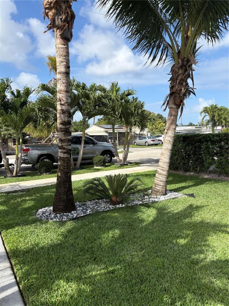 5632 Hayes St, Hollywood, FL 33021 Photo