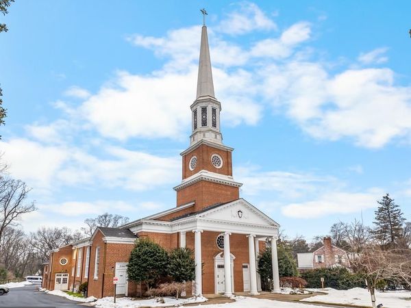 5144 MASSACHUSETTS AVENUE, BETHESDA, MD 20816