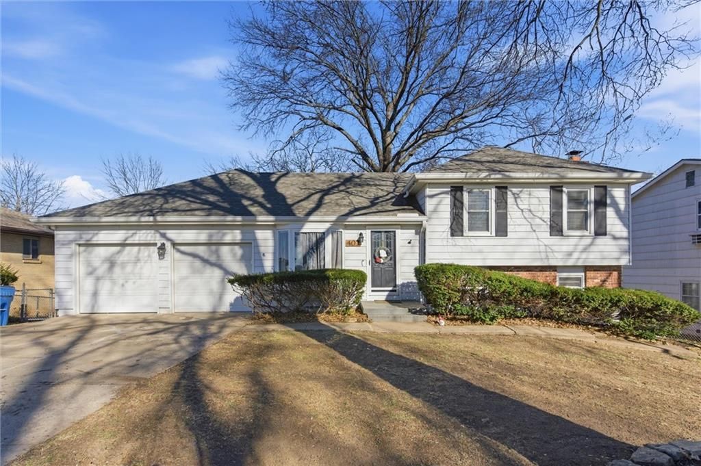 407 Glendale Road, Liberty, MO 64068 Main Photo