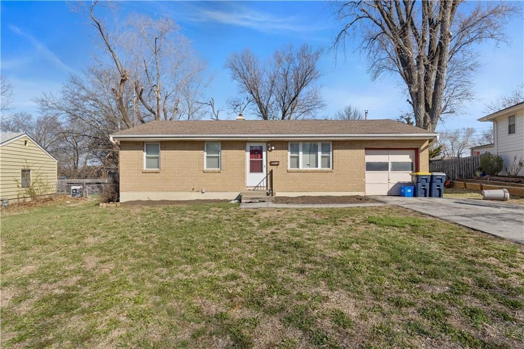 7710 NE 54th Street, Kansas City, MO 64119 Main Photo